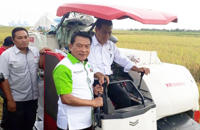 Lumbung Padi Nasional, Mentan Harapkan Indramayu Pertahankan Potensi 114 Ribu Ha